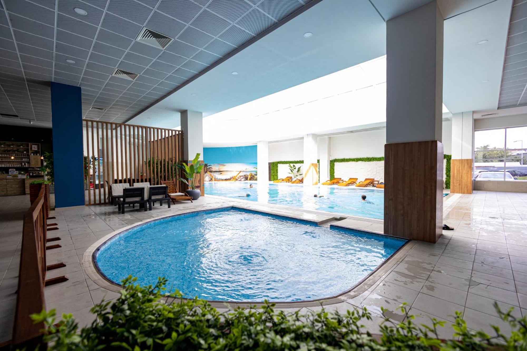 19Th & 18Th Floor Secure Apartments With Pool & Fitness & Parking Included In Price Skopje Zewnętrze zdjęcie