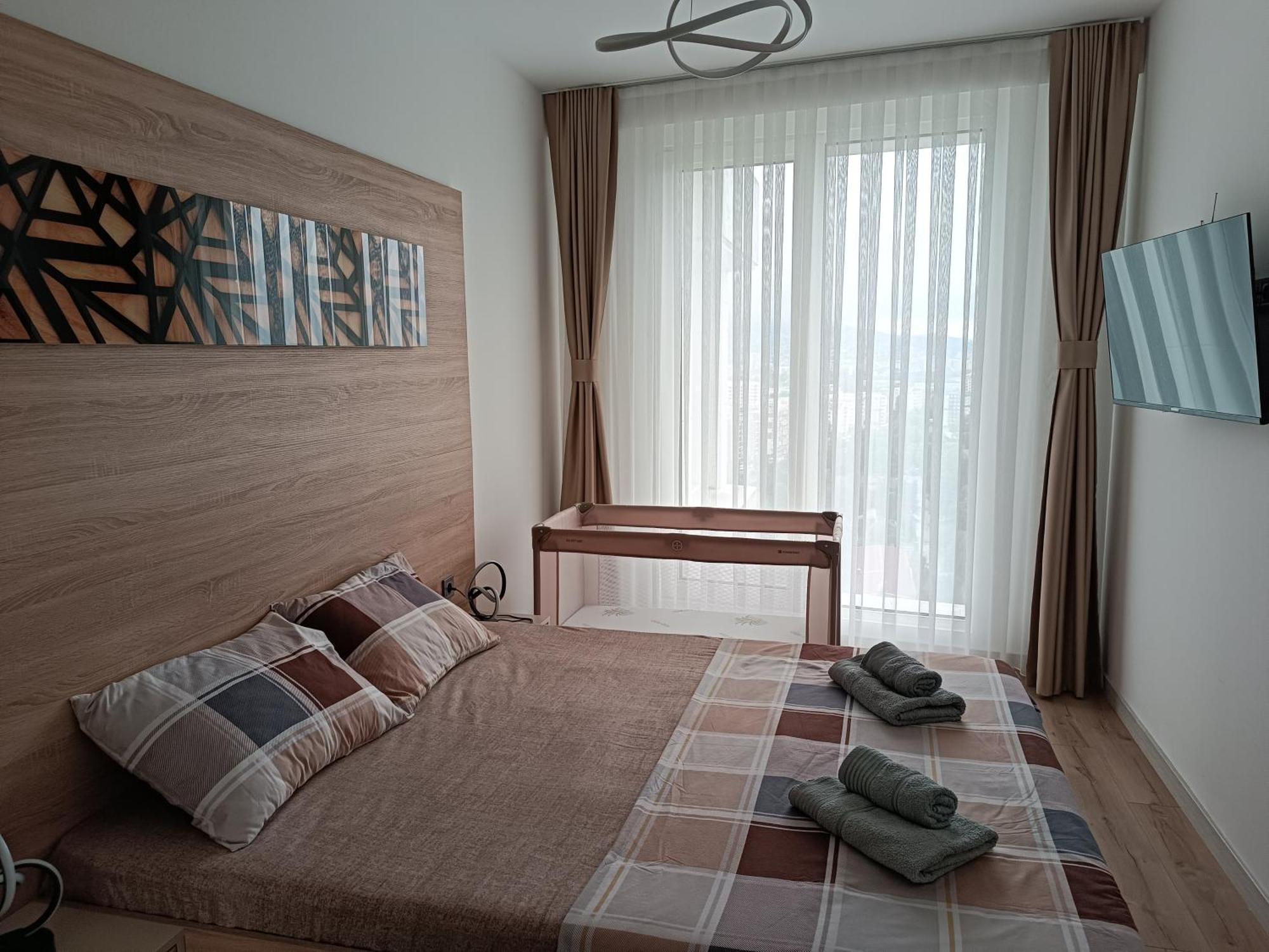 19Th & 18Th Floor Secure Apartments With Pool & Fitness & Parking Included In Price Skopje Zewnętrze zdjęcie