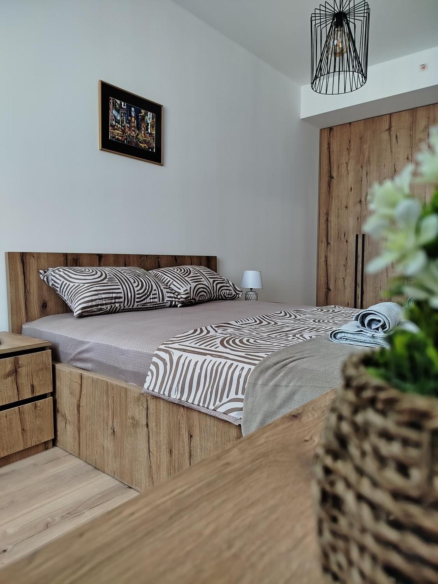 19Th & 18Th Floor Secure Apartments With Pool & Fitness & Parking Included In Price Skopje Zewnętrze zdjęcie